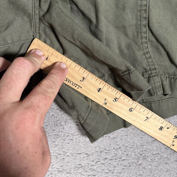 Old Navy Shorts Women’s Size XL Olive Flap Pockets Elastic Stretch Waist Hiking - Picture 8 of 10